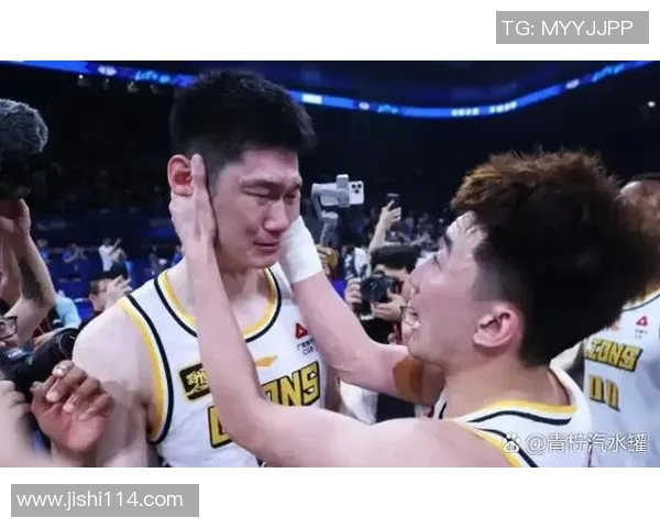 杭州篮球队比赛经验分享与分析助力球队成长与发展